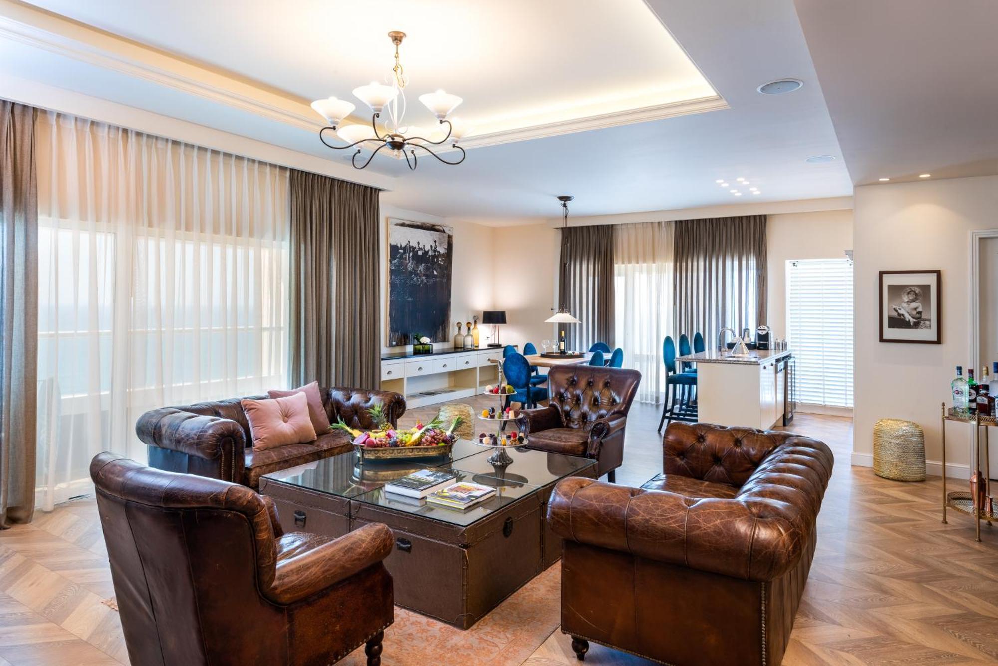 Presidential Suite