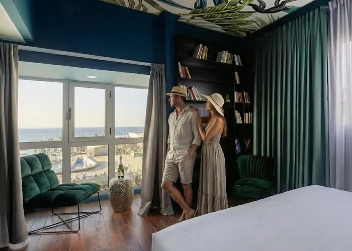 Seaside Hotel By Zvieli Hotels